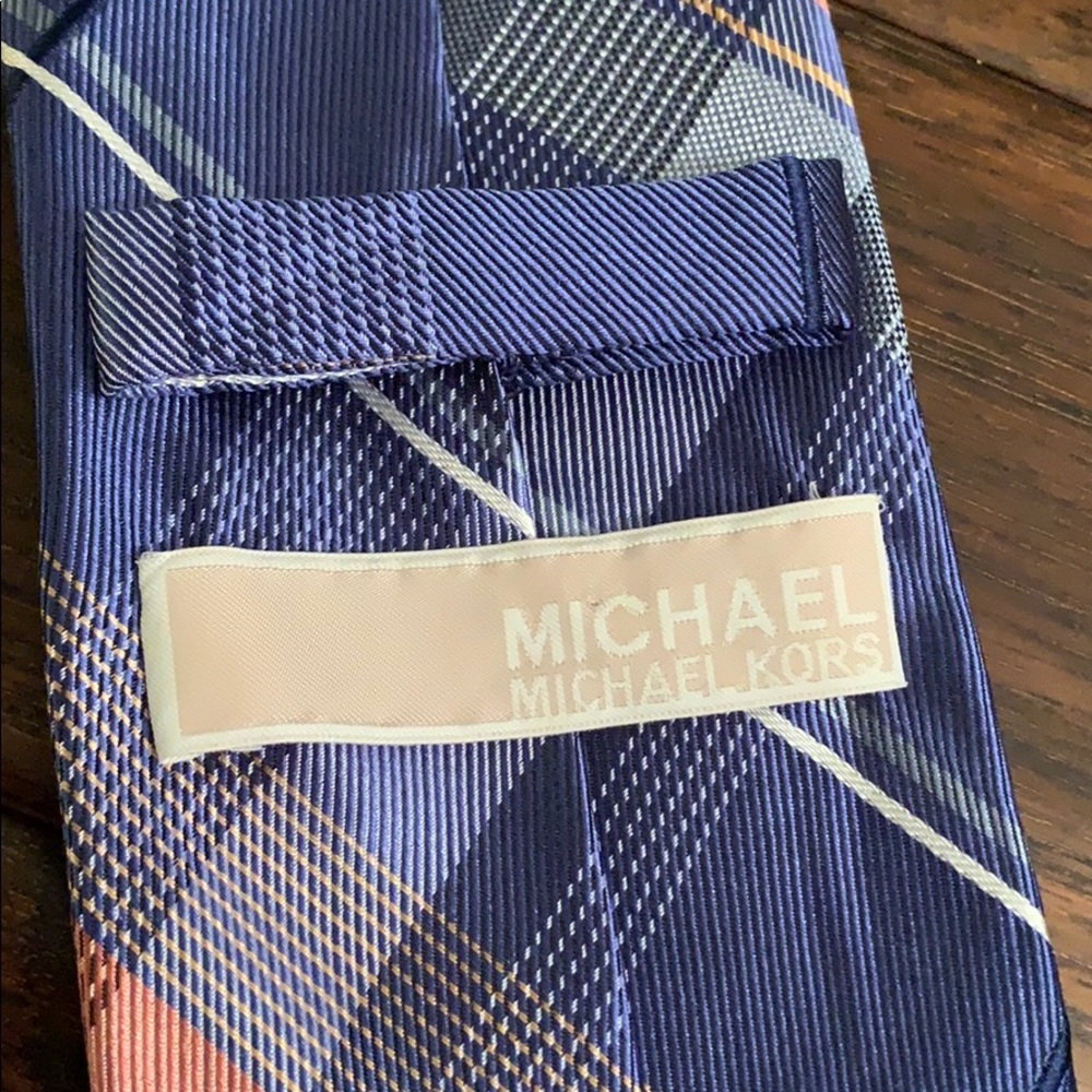 Michael Kors Silk Plaid Tie - Picture 5 of 6
